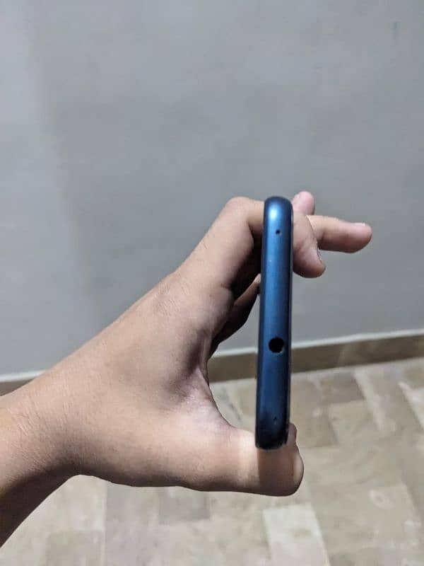 Moto E 2020 6