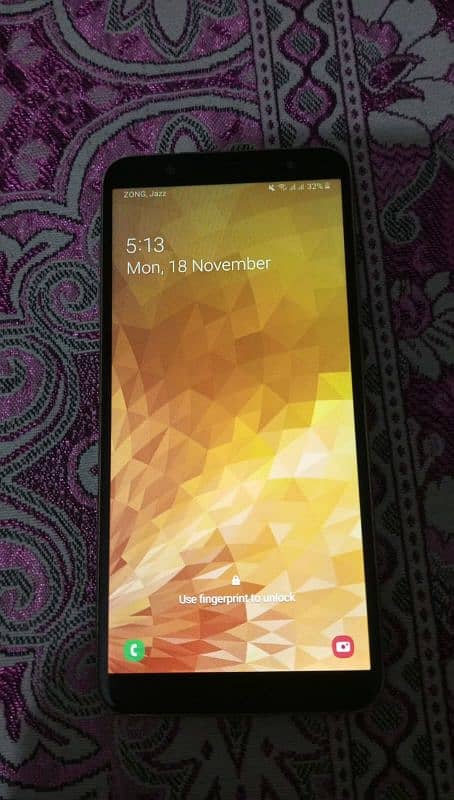 Samsung Galaxy  J8 4/64gb 1