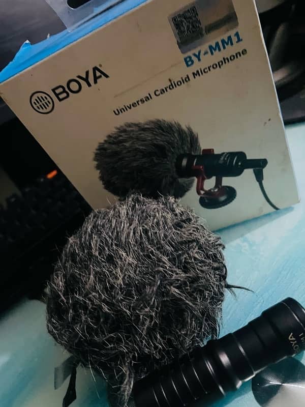 Boya BY-MM1 universal Cardioid Microphone 2