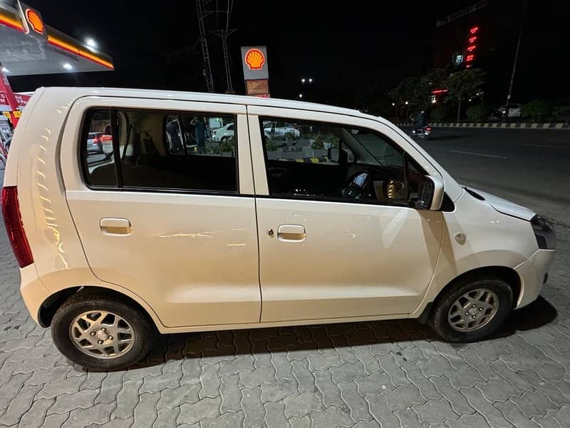 Suzuki Wagon R VXL AGS 2022 2