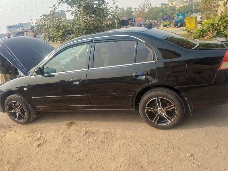 Honda Civic EXi 2005 5