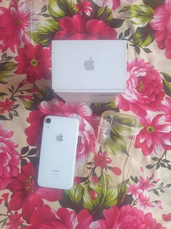 iPhone XR non pta 64gb 10/10 all working 1