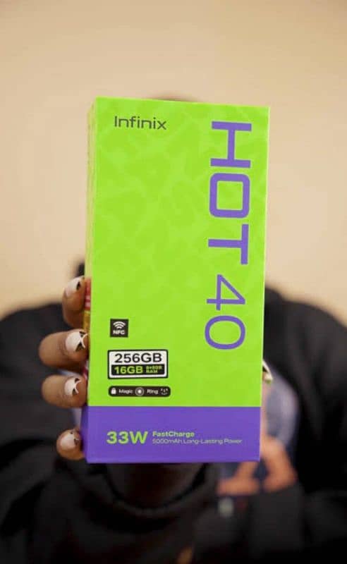 Infinix Hot 40 Gold Color 1