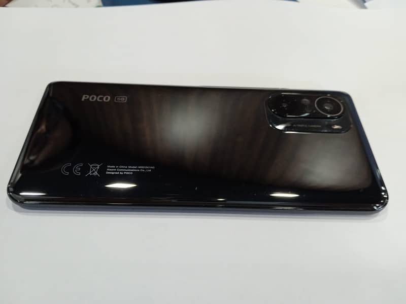 Realme-POCO F-3 4