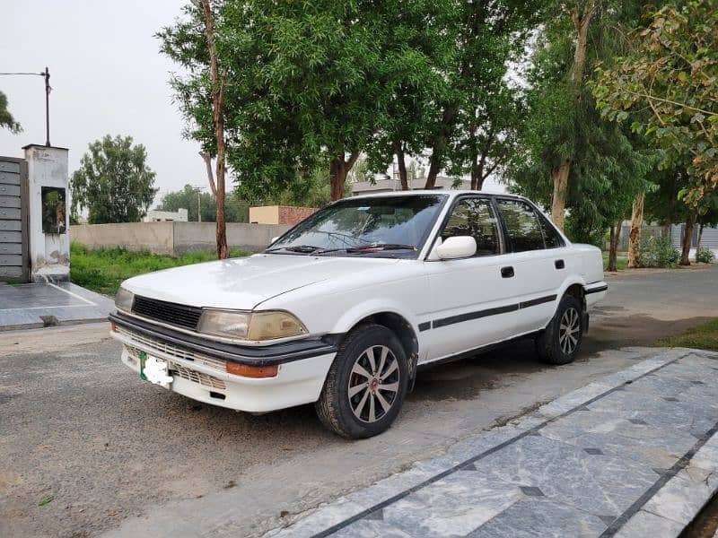 Toyota Corolla 2.0 D 1988 4