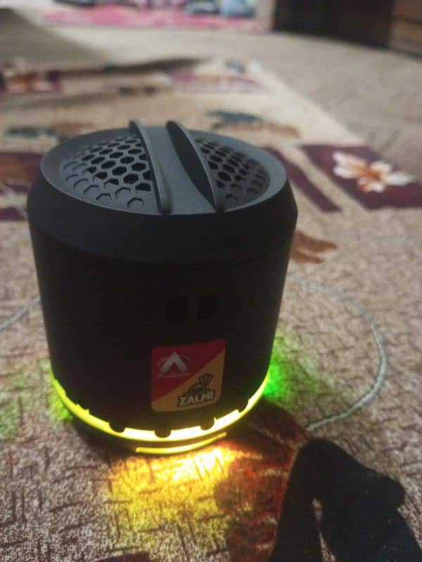 Audionic Yoyo Speaker 1