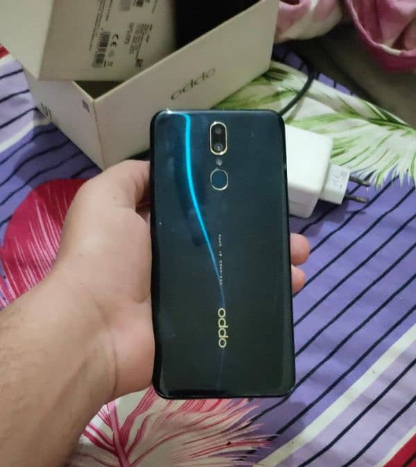 oppo F11 2