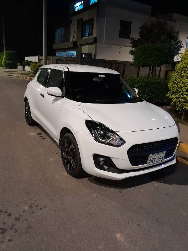 Suzuki Swift 2024 GLx vvt 0