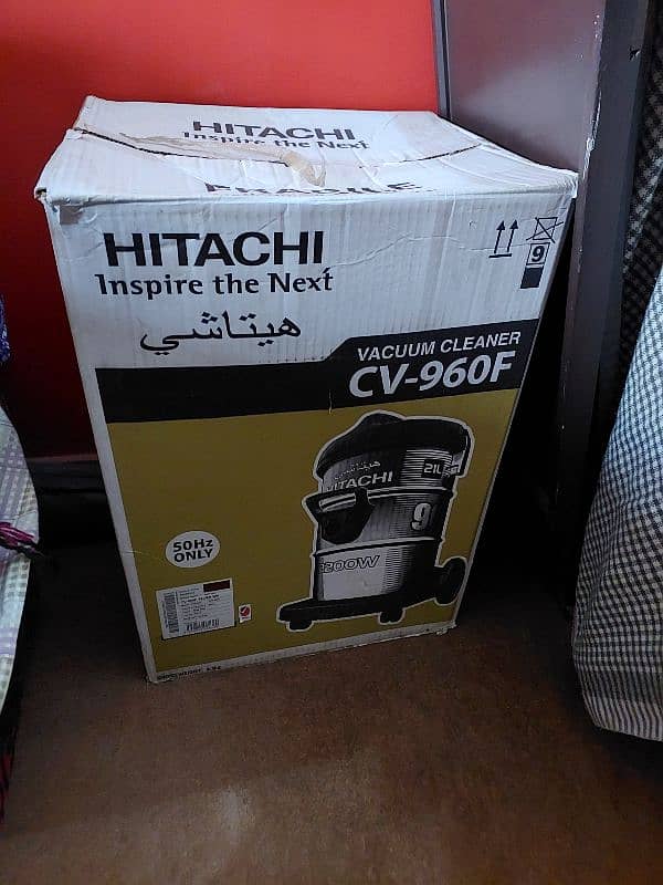 Hitachi vacuum cleaner. 0