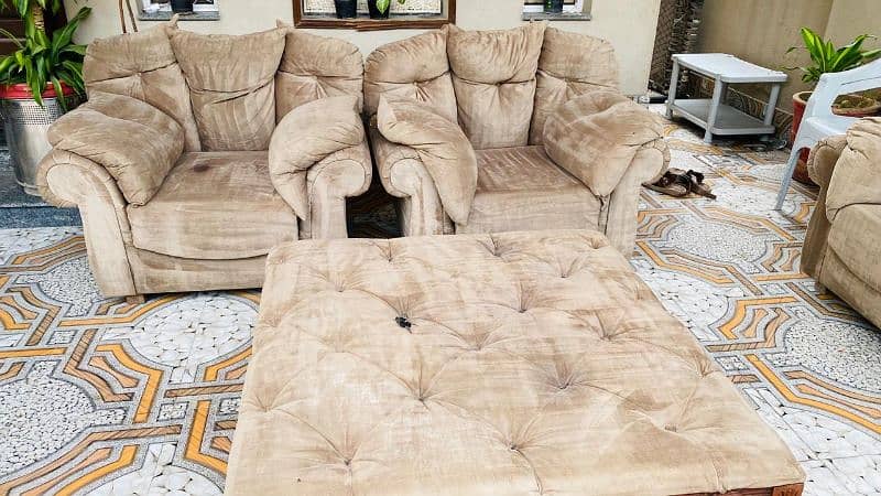 7 Seater sofa set and pure wooden table for sale 9