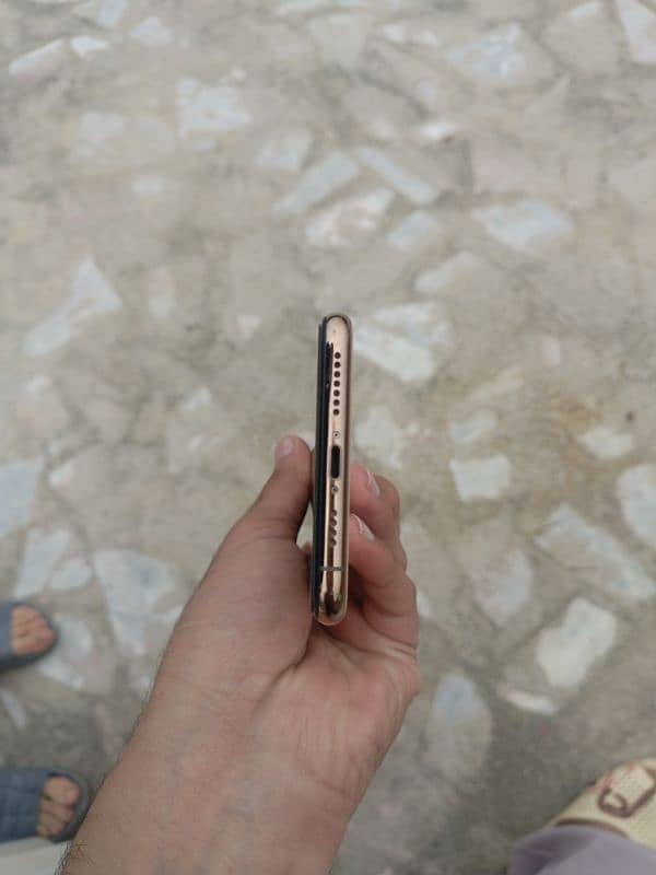 IPhone XS MAX Non PTA 7