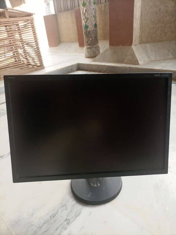 Gaming Pc with 2 gaming high quality monitors. 0