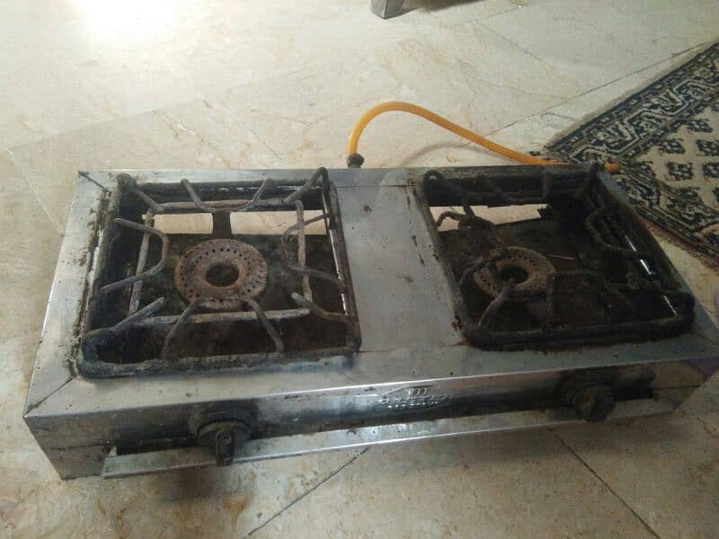 LG ka on full size t v Sath stove or baby cot bhi hy 4