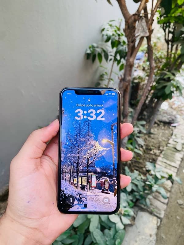 iphone 11 pro sim time available 4