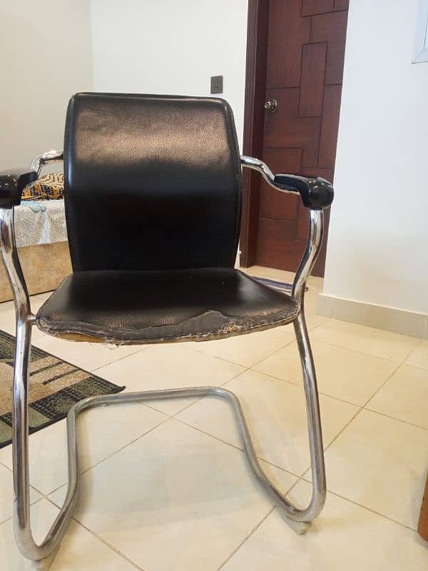 comfortable chair in good condition leather seat 1