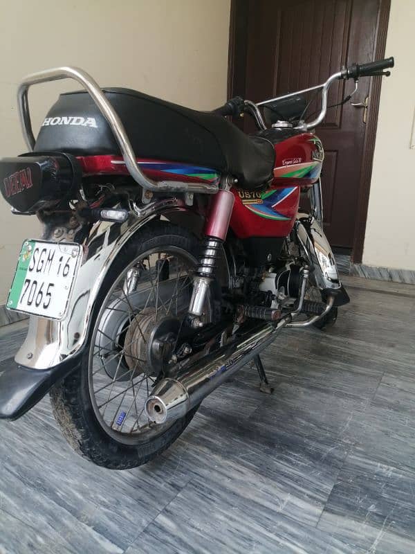 70 cc bike in very good condition 1