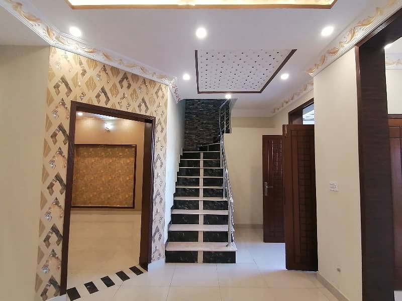 A 5 Marla House Located In Al Rehman Phase 2 - Block I Is Available For sale 10