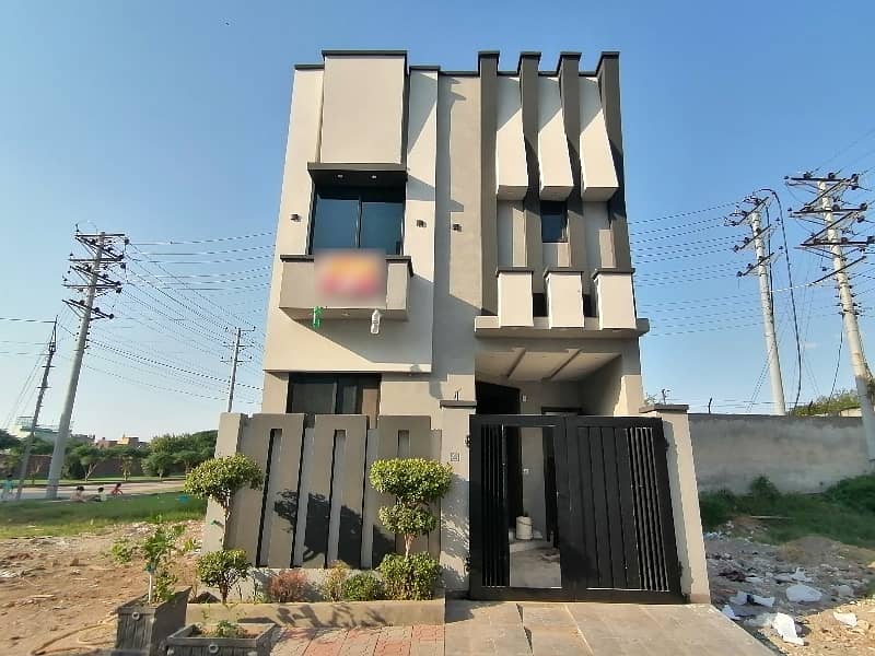 In Al Rehman Phase 2 - Block H House For sale Sized 3 Marla 0