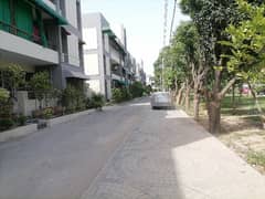 Best Options For Flat Is Available For rent In Askari 5