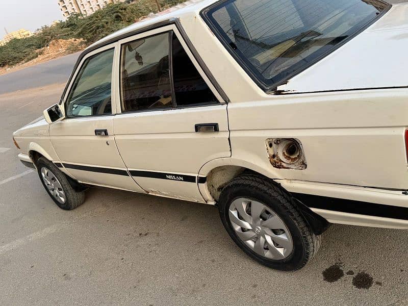 Nissan Sunny 1990 limited edition 4