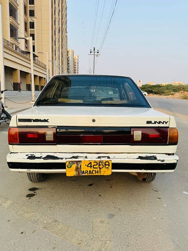 Nissan Sunny 1990 limited edition 6