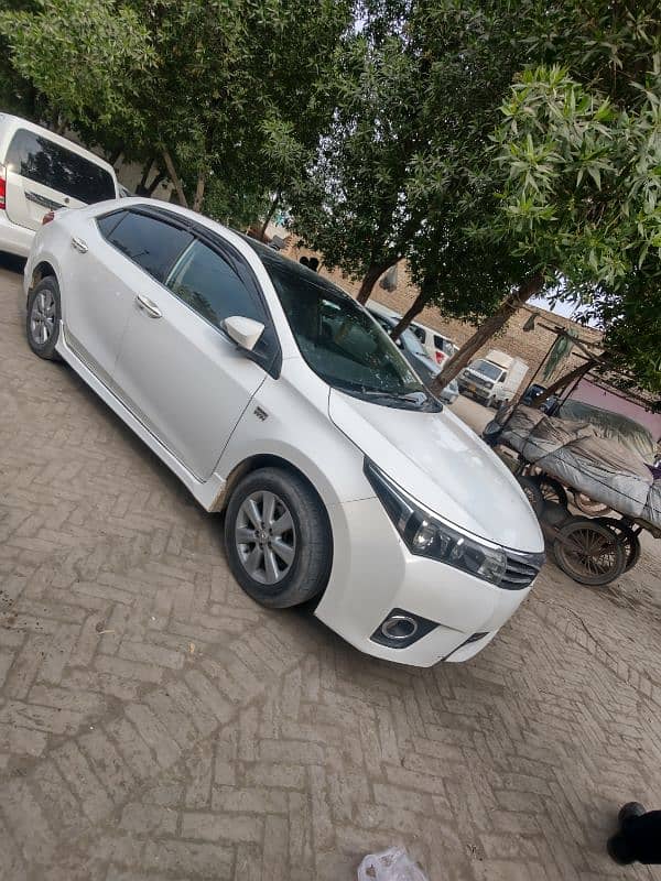 Toyota Altis Grande 2016 1.8 1