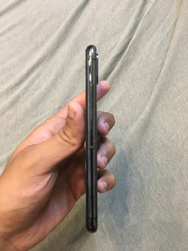 i phone x 64 gb factory unlock non pta 3