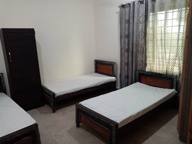 Boys Hostel in G-11 near Metro stop, district courts, Bahria,Tmuc,Fast 3