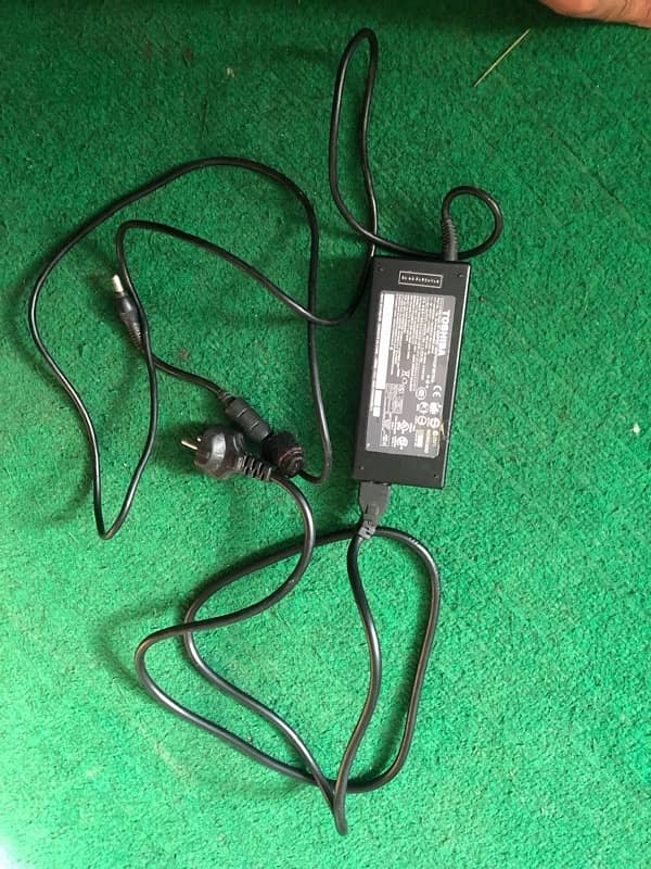 Toshiba laptop charger for sale location mirpur nangi 3