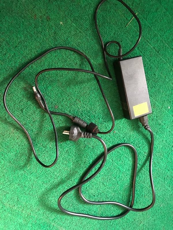 Toshiba laptop charger for sale location mirpur nangi 4