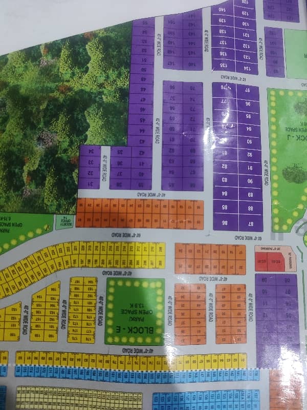 10 Marla Hot Location Plot For Sale Near Park 2