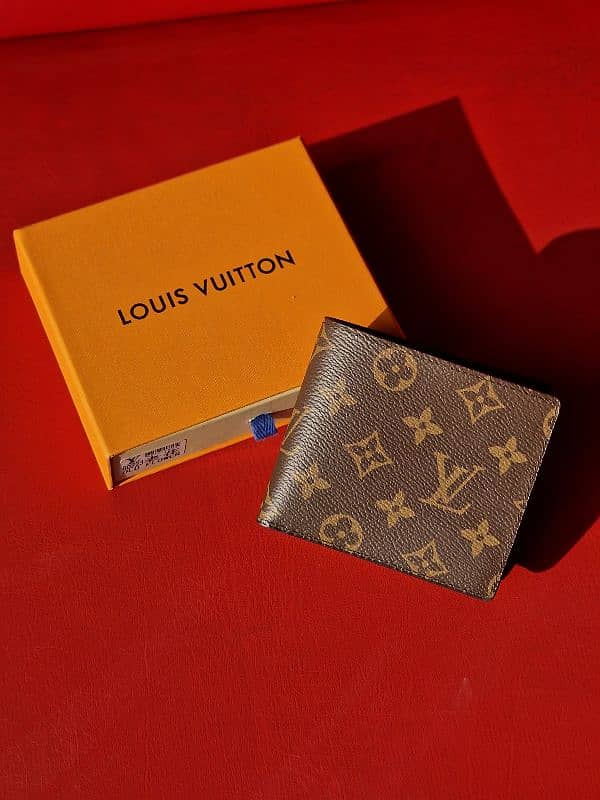 LV wallet 0