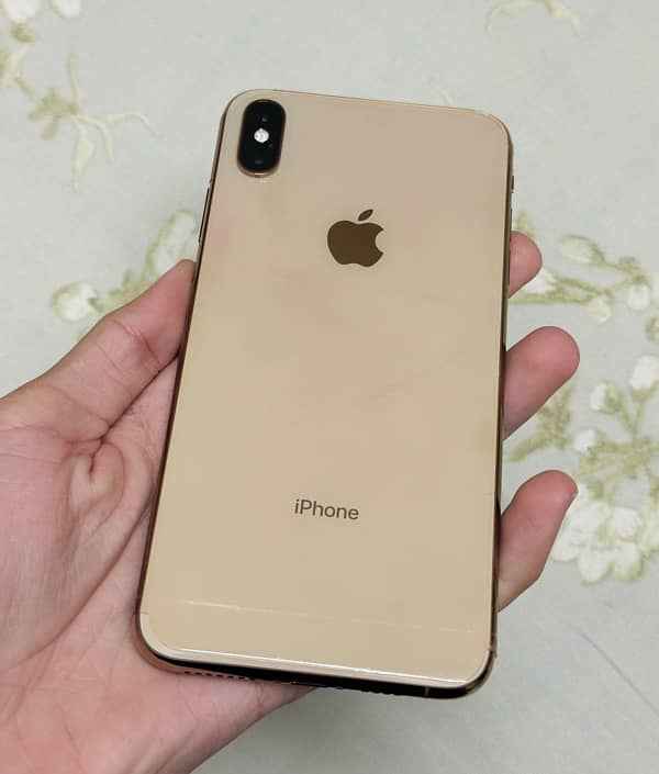 iphone xs max pta aproved physical plus esim both aproved 10/10 Gold 0