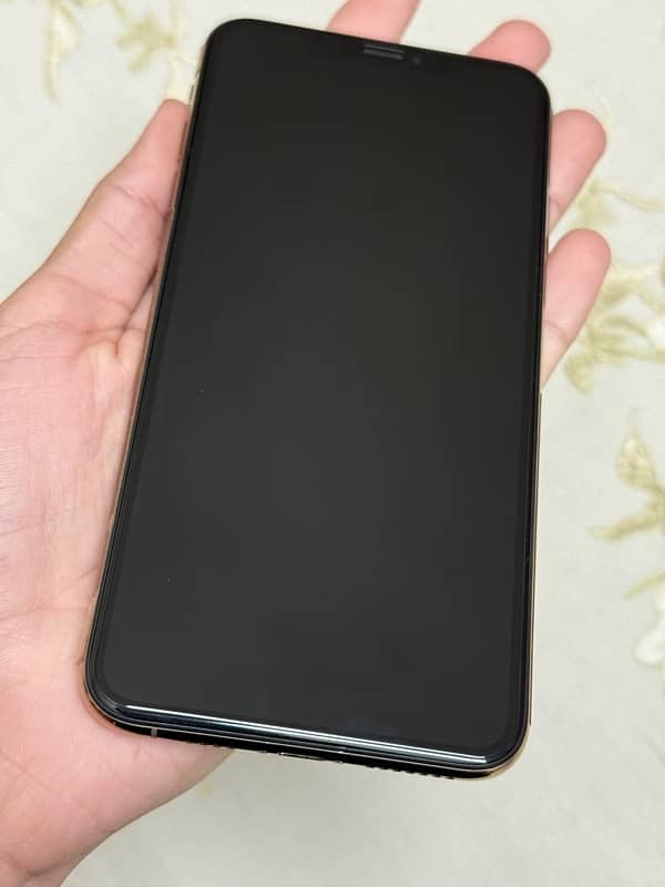 iphone xs max pta aproved physical plus esim both aproved 10/10 Gold 1