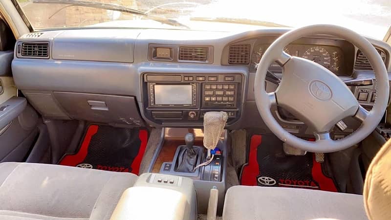 Toyota Land Cruiser 1990 2