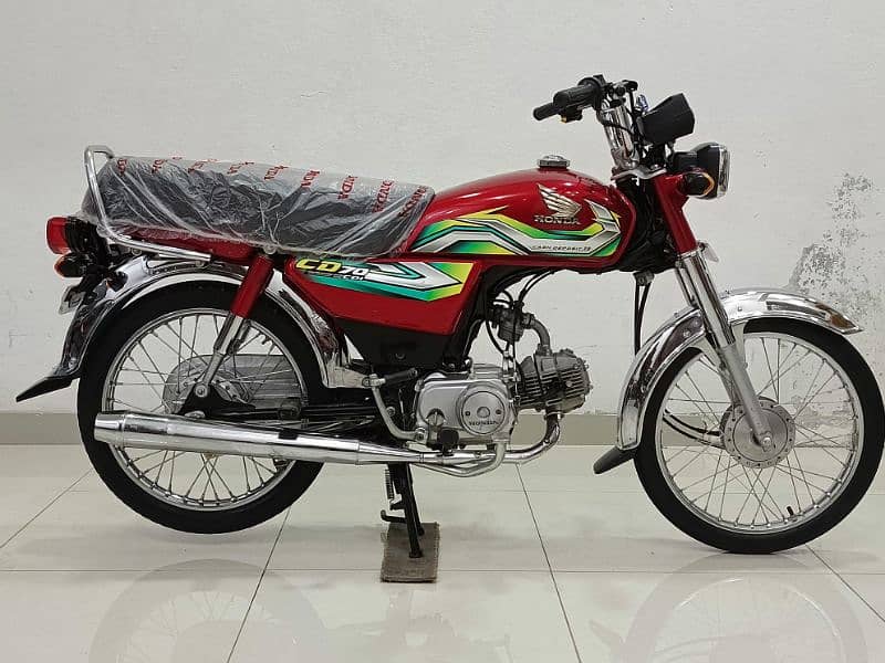 Honda CD 70 2023 Model 5