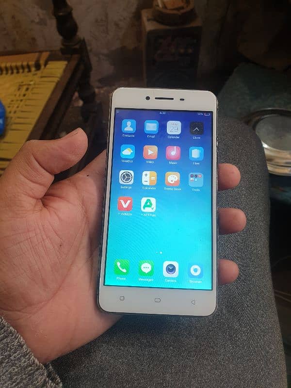 oppo A37 0