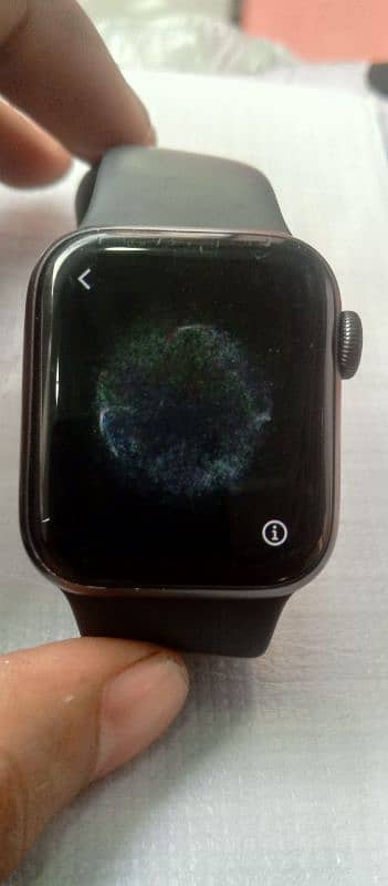 Apple Watch Series 5   40mm 2