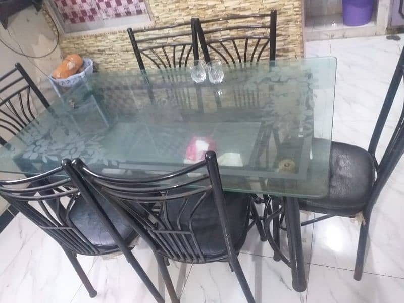 dining table for sell 0