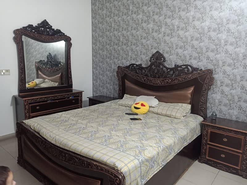 Bed / Decent Elegant Bed set / Double Bed set / King size B 3