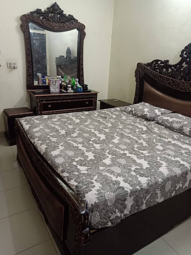 Bed / Decent Elegant Bed set / Double Bed set / King size B 8