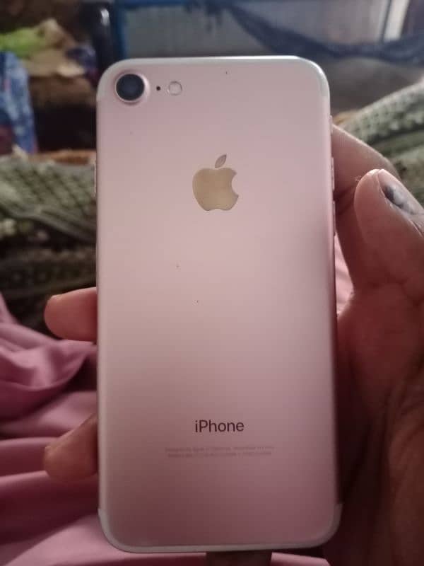 iPhone 7 32GB exchange available 1