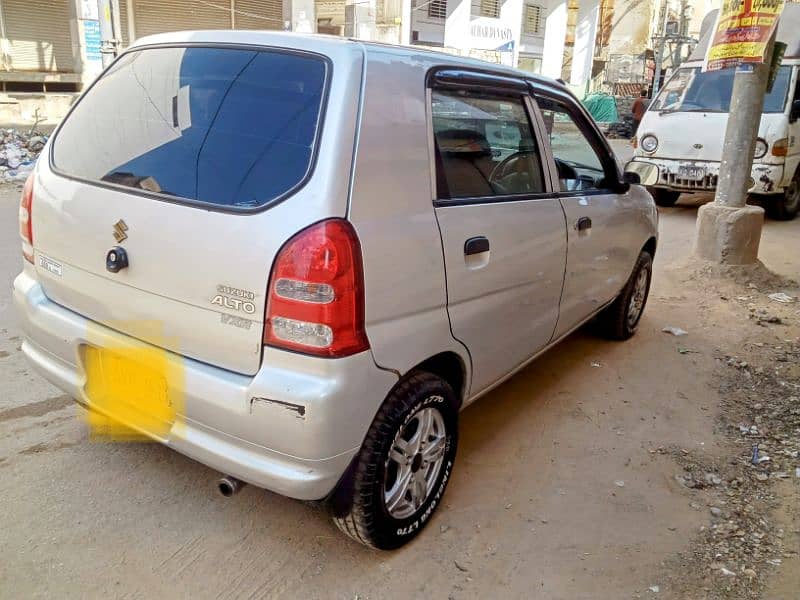 Suzuki Alto 2011 15