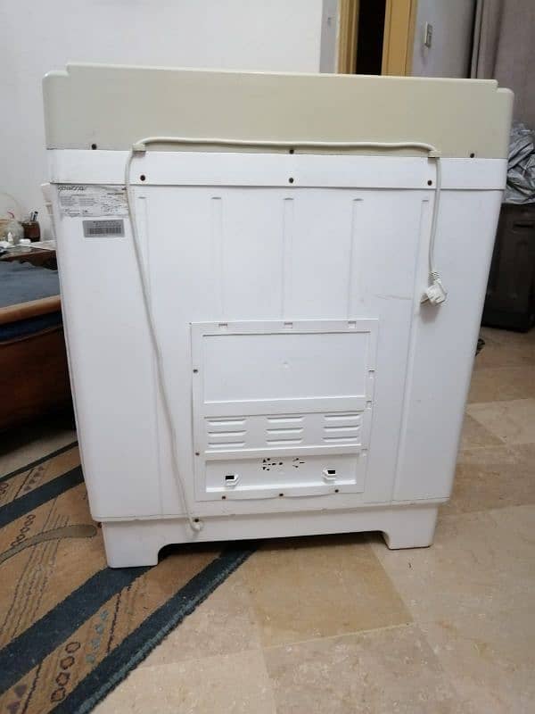 Kenwood 10KG Washing Machine with 6KG dryer 4