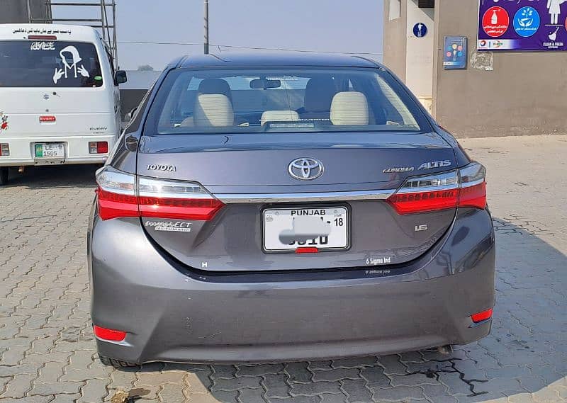 Toyota Corolla Altis 2018 3