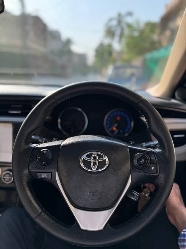 Toyota Altis Grande 2017 7