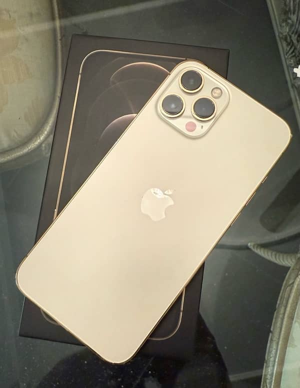 Apple iPhone 12 Pro Max Gold 128GB 0