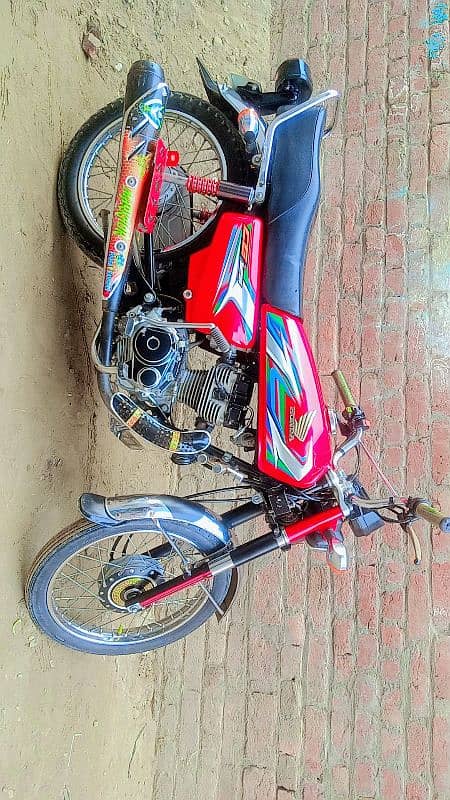 Honda 125 2023 6