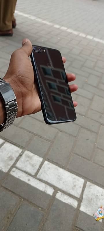 i phone 7 plus pta approved 128 gb all ok exchange possible 5