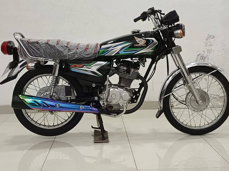 HONDA CG-125 MODEL 2023 5